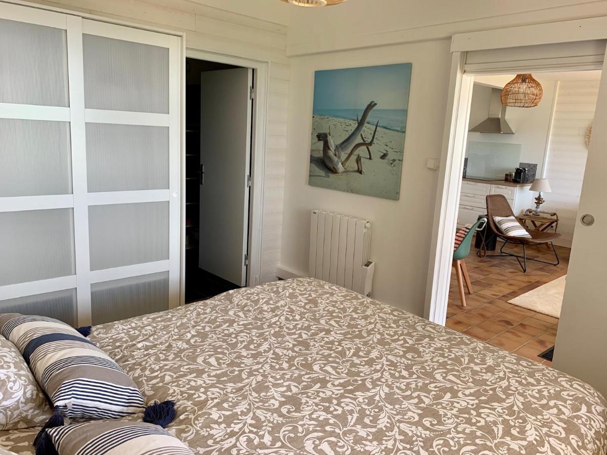 Appartement Cocoon au bord de l'eau à Saint-Michel-en-Grève Extérieur photo