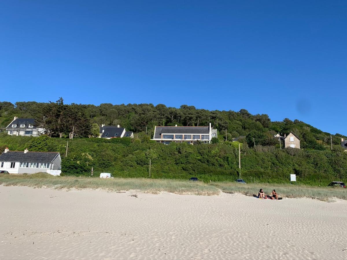 Appartement Cocoon au bord de l'eau à Saint-Michel-en-Grève Extérieur photo